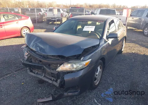 2011 Toyota Camry Le from USA, damaged, VIN 4T1BF3EK7BU708742